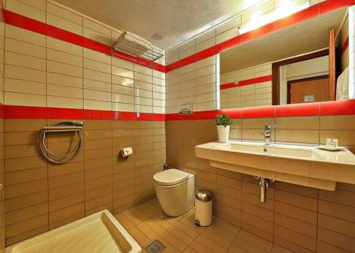 فندق إيسبريا 3*